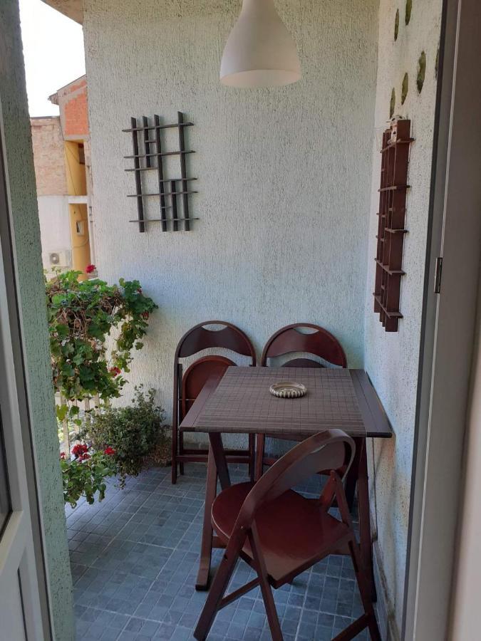 Lagumska Apartment Zemun ภายนอก รูปภาพ